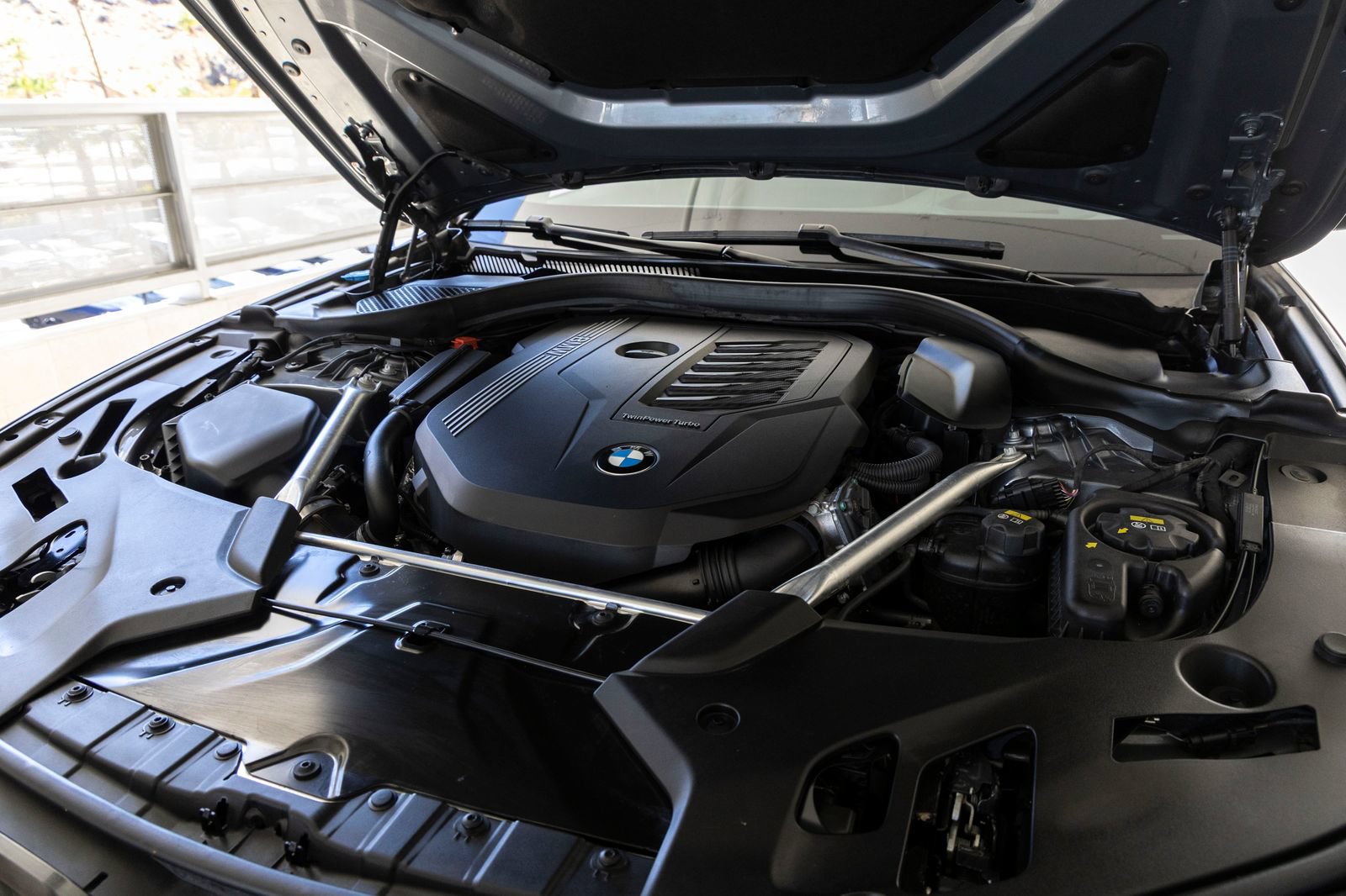 Used 2023 BMW 540i w/ M Sport Package RWD image 29