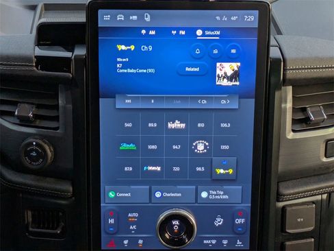 Used 2024 Ford F150 Lightning Flash image 18