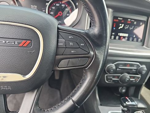 Used 2022 Dodge Charger SXT RWD image 18