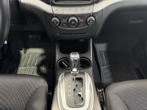Used 2016 Dodge Journey SE w/ Flexible Seating Group image 20