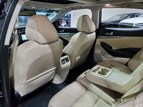 Used 2017 Nissan Maxima 3.5 SL image 28