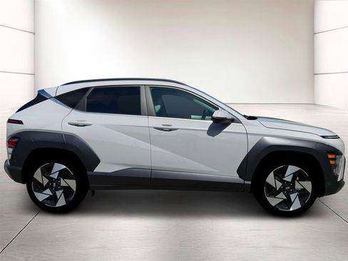New 2026 Hyundai Kona Limited FWD image 9