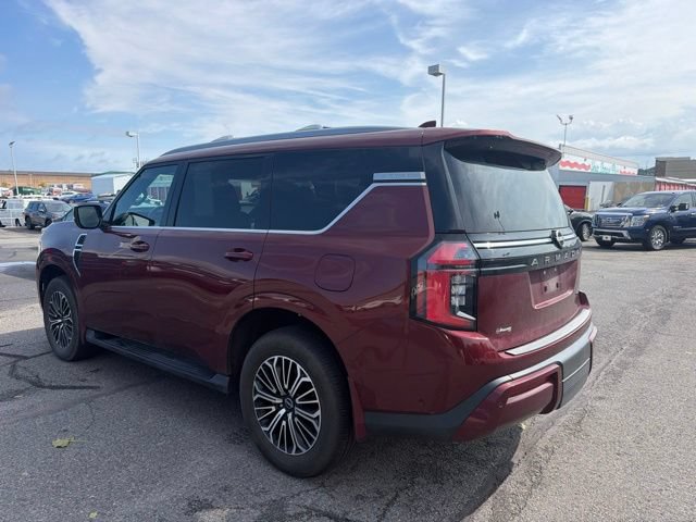 Used 2025 Nissan Armada Platinum AWD/4WD image 3
