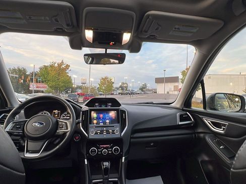 Used 2021 Subaru Forester Touring image 20