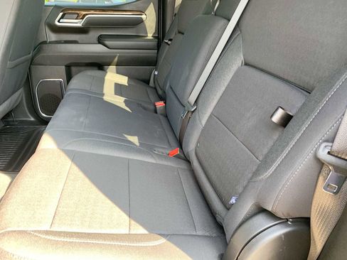 Certified 2025 GMC Sierra 1500 Elevation image 24