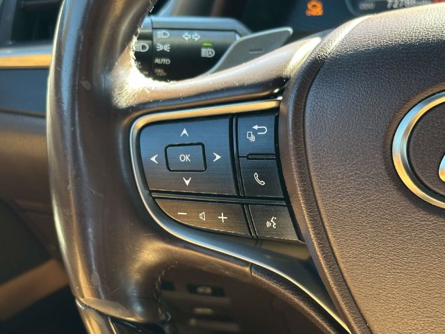 Used 2019 Lexus ES 350 w/ Premium Package FWD image 25