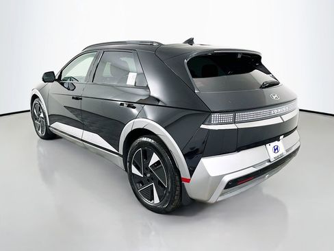 New 2026 Hyundai Ioniq 5 Limited image 7