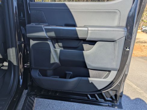 Certified 2023 Ford F150 XLT w/ Equipment Group 302A High image 32