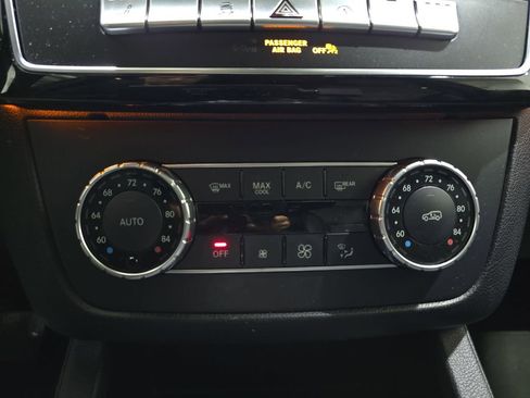 Used 2017 Mercedes-Benz GLS 450 4MATIC image 27