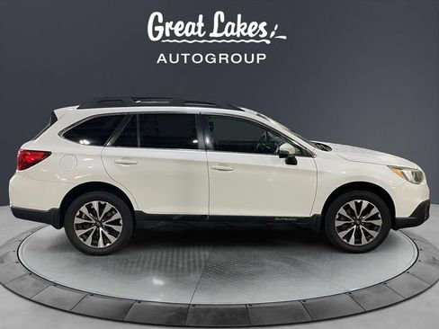 Used 2016 Subaru Outback 2.5i Limited AWD/4WD image 6
