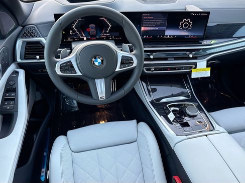New 2026 BMW X5 sDrive40i w/ M Sport Package RWD image 17