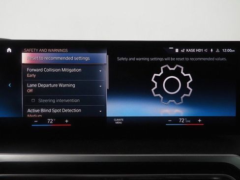 Used 2023 BMW 330e w/ M Sport Package image 32