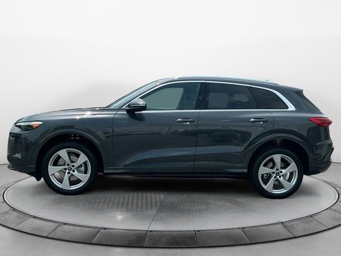 New 2025 Audi Q5 Premium Plus image 4