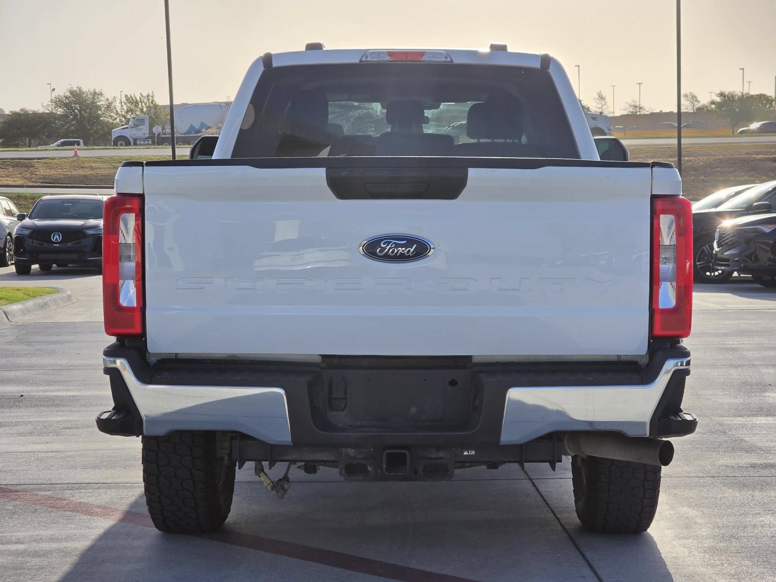 Used 2025 Ford F250 XLT w/ FX4 Off-Road Package AWD/4WD image 4