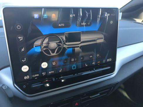 New 2026 Volkswagen ID.4 Pro image 12