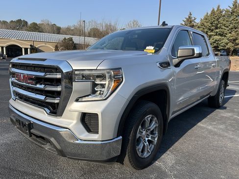 Used 2020 GMC Sierra 1500 SLE w/ SLE Value Package image 54