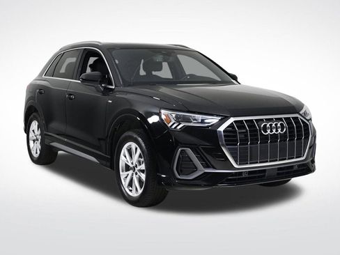 Used 2024 Audi Q3 2.0T Premium image 7