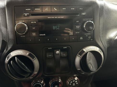 Used 2016 Jeep Wrangler Sport w/ Quick Order Package 24S image 19