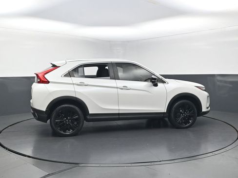 Used 2020 Mitsubishi Eclipse Cross LE AWD/4WD image 10