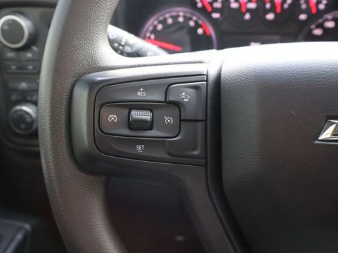 Used 2022 Chevrolet Silverado 1500 Custom Trail Boss w/ LPO, Dark Essentials Package AWD/4WD image 7