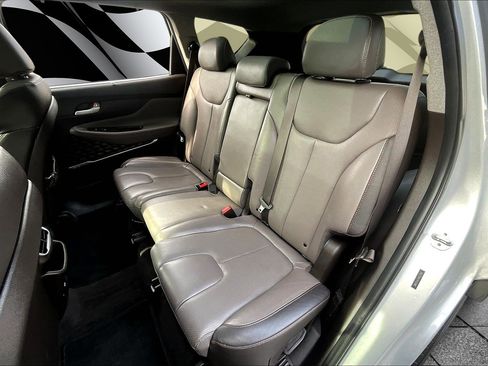 Used 2019 Hyundai Santa Fe AWD image 23
