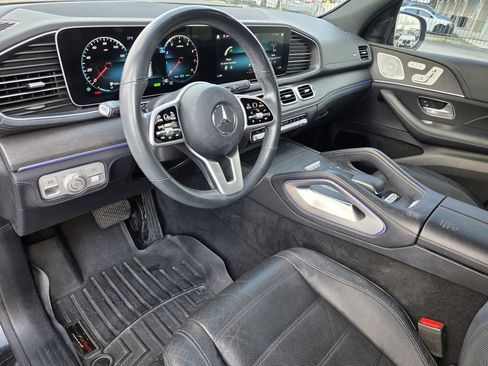 Used 2020 Mercedes-Benz GLS 450 4MATIC image 10