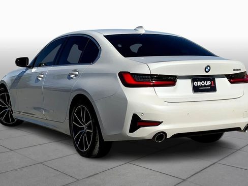 Used 2021 BMW 330i Sedan w/ Driving Assistance Package image 11