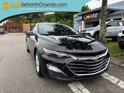 Used 2020 Chevrolet Malibu LS FWD image 1