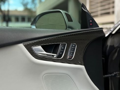 Used 2014 Audi RS 7 Prestige image 17