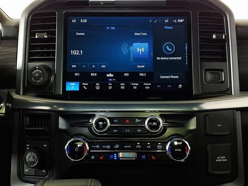 Used 2025 Ford F150 Lariat AWD/4WD image 24