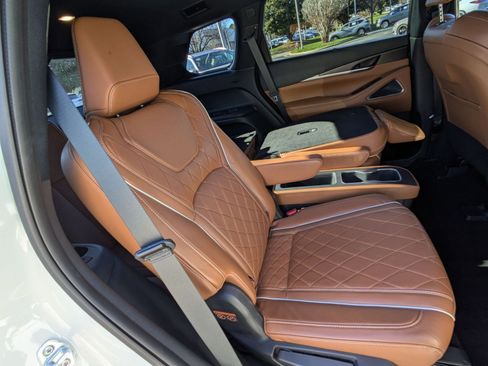 Used 2024 INFINITI QX60 Autograph w/ Cargo Package image 29