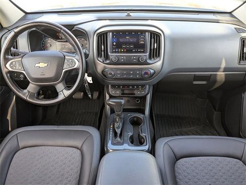 Used 2019 Chevrolet Colorado Z71 w/ LPO, Premium Interior Package image 14