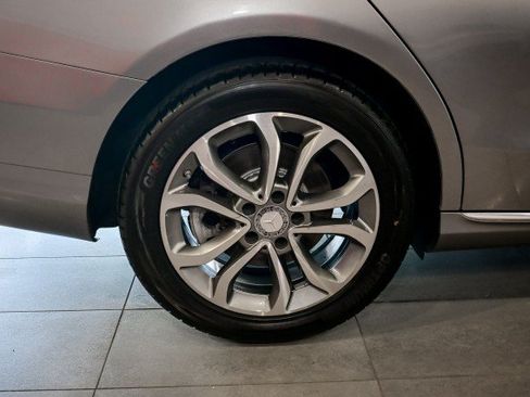 Used 2015 Mercedes-Benz C 300 4MATIC Sedan image 39