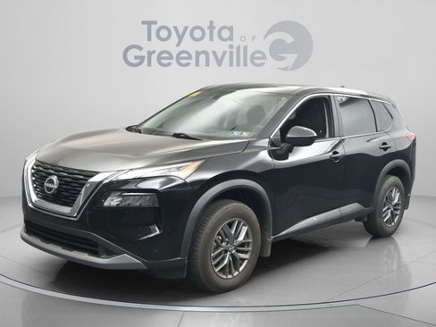 Used 2023 Nissan Rogue S AWD/4WD image 2