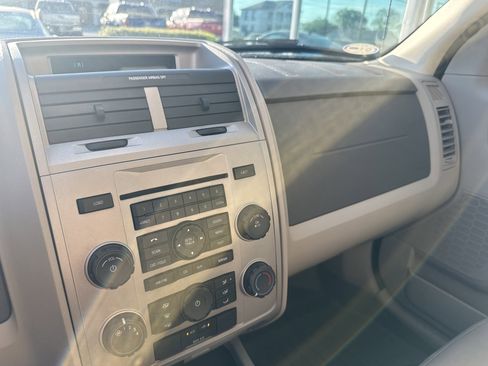 Used 2012 Ford Escape XLT image 15