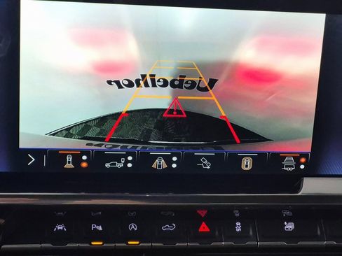 New 2026 Chevrolet Silverado 1500 LT w/ Safety Package image 19