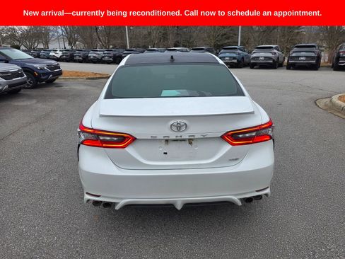 Used 2021 Toyota Camry XSE image 4