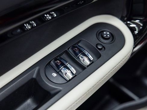 Certified 2023 MINI Cooper Countryman S w/ Signature Upholstery Package image 12