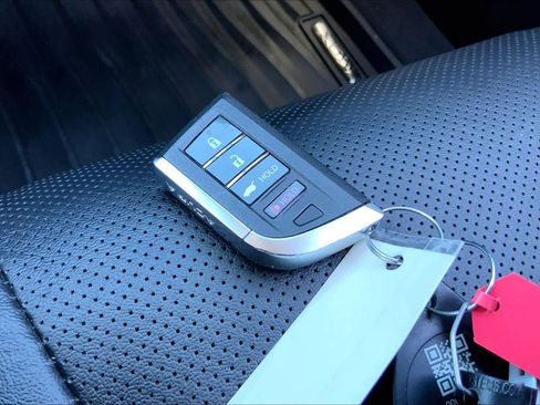 Used 2023 Acura MDX SH-AWD w/ Technology Package image 15