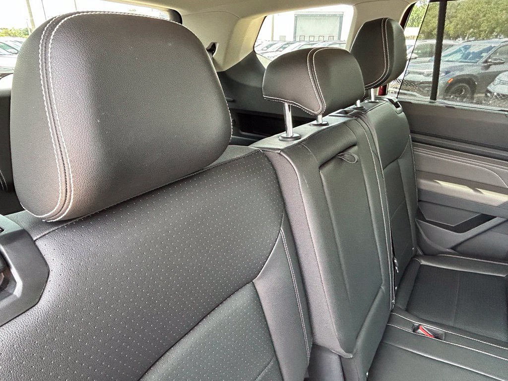 Certified 2023 Volkswagen Atlas SE FWD image 40