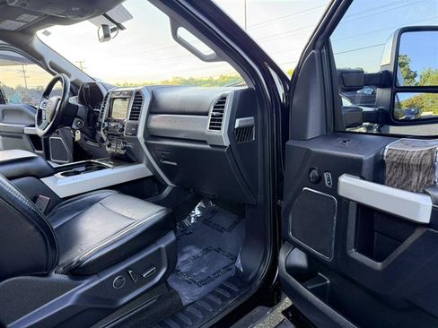 Used 2017 Ford F250 Lariat w/ Chrome Package AWD/4WD image 11