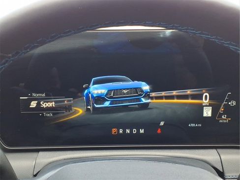 Used 2025 Ford Mustang Dark Horse w/ Dark Horse Handlin Package image 27