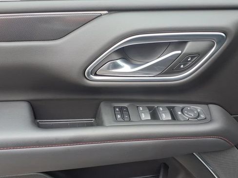 Used 2021 Chevrolet Tahoe RST AWD/4WD image 16