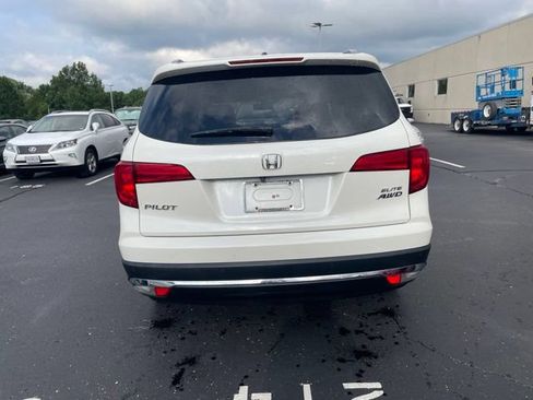 Used 2018 Honda Pilot Elite image 4