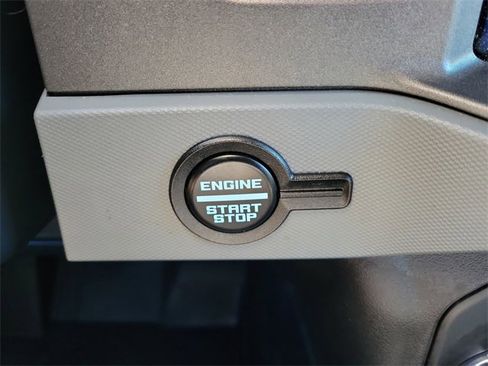 Used 2024 Ford Bronco Black Diamond w/ Sasquatch Package image 28