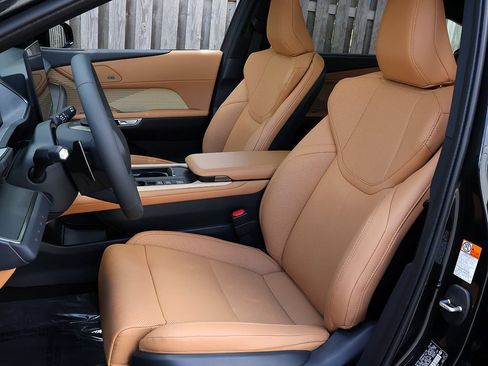 New 2026 Lexus ES 350e FWD image 11