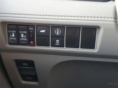 Used 2021 Honda Odyssey EX-L image 20