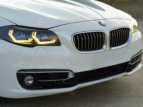 Used 2016 BMW 535i xDrive Sedan AWD/4WD image 12