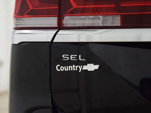 Used 2025 Volkswagen Atlas SEL AWD/4WD image 19