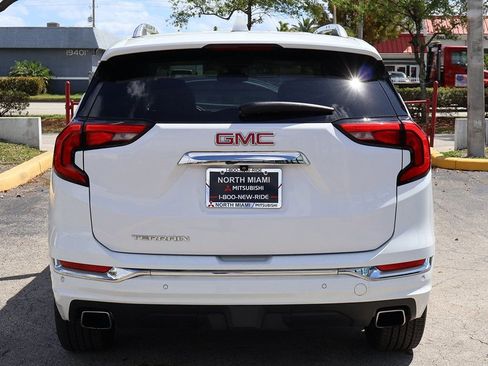 Used 2020 GMC Terrain Denali w/ Denali Premium Package image 13